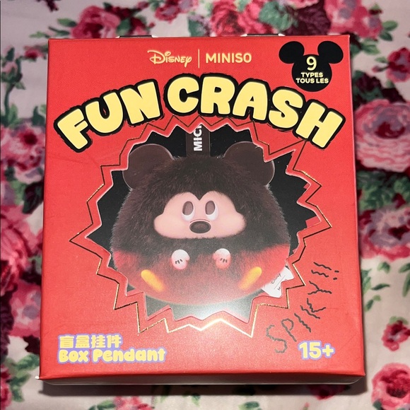 Fun Crash Spiky Box Pendant - Black and Red